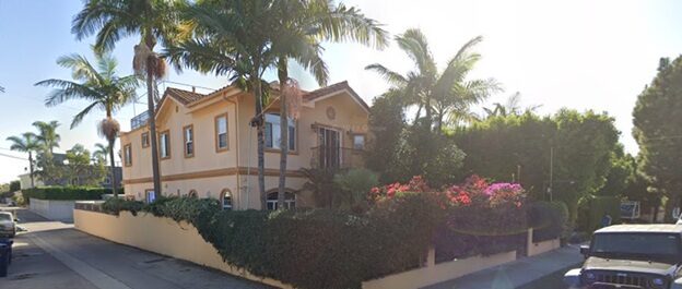 924 Howard Street in Marina Del Rey