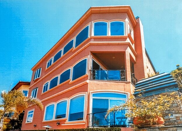 Custom Villa on the Bluff in Playa Del Rey